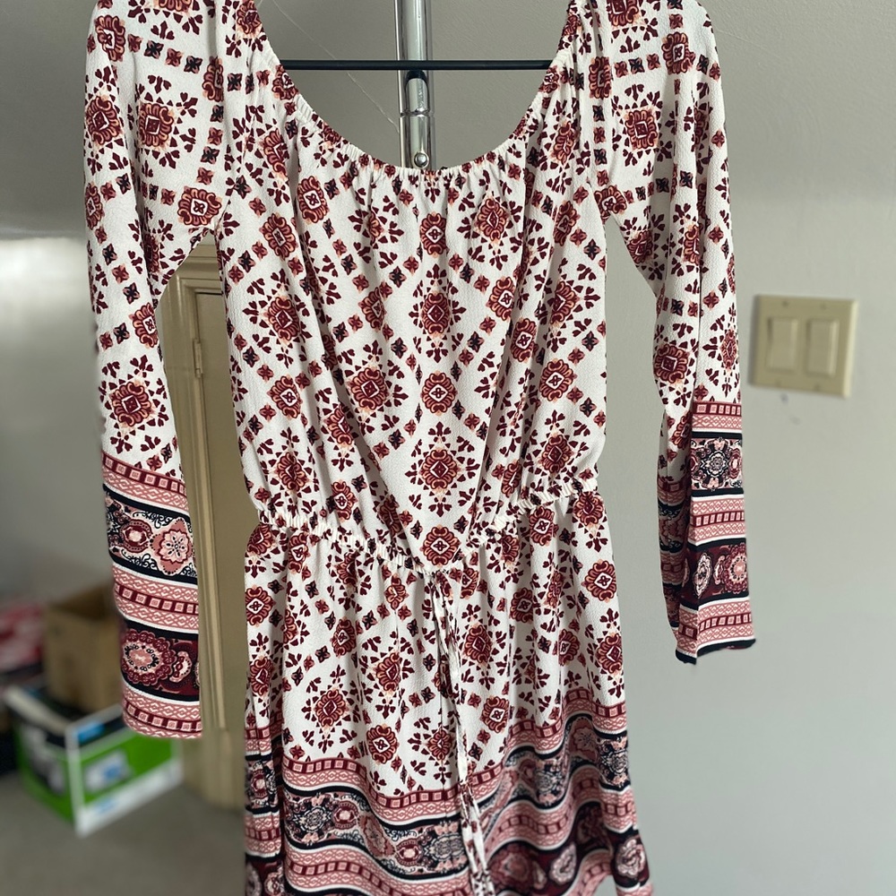 Romper - Picture 2 of 3